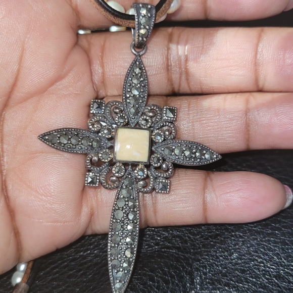 Gorgeous Large Sterling, Beige Stone, Marcasite Cross Pendant w/Costume Necklace - Picture 2 of 4